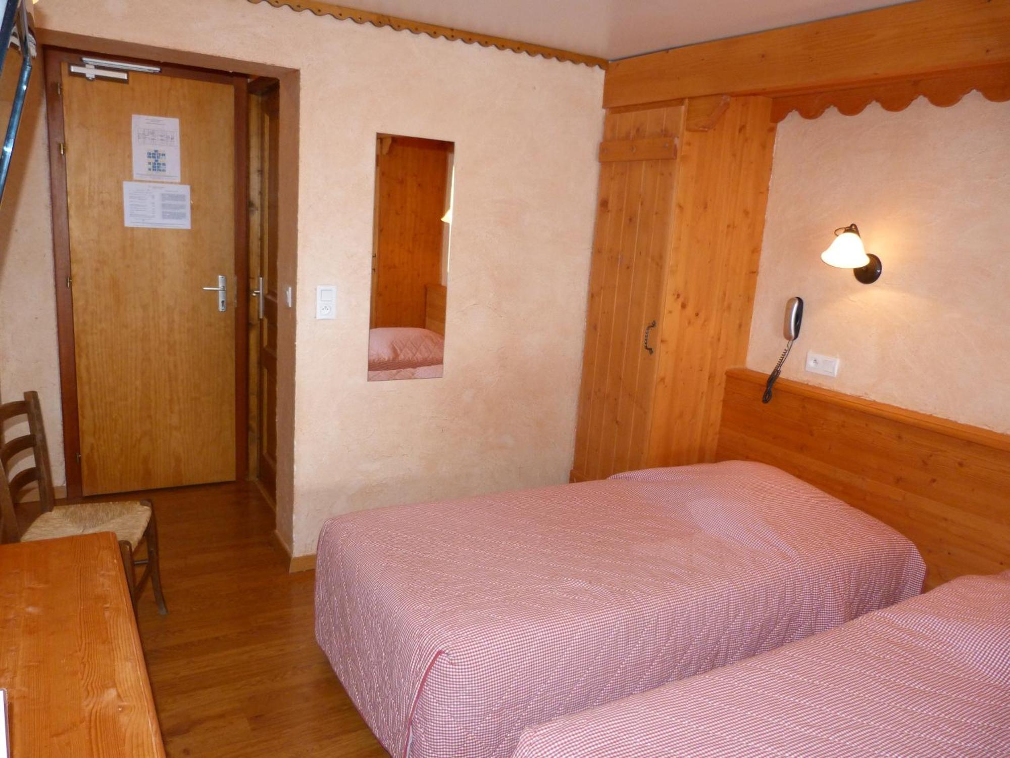 Hôtel Belalp Châtel Extérieur photo